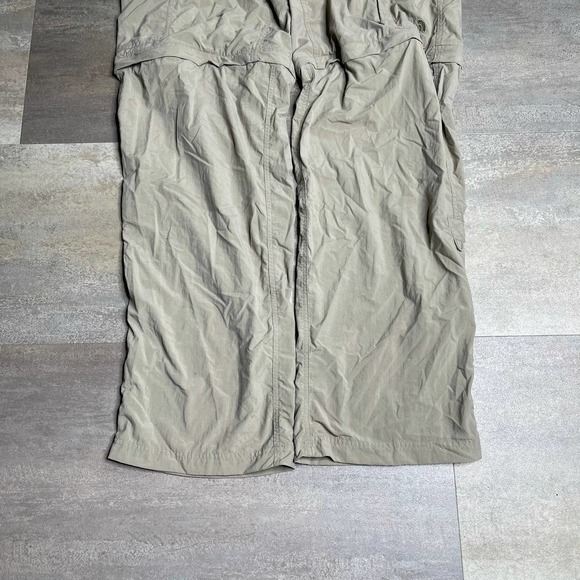 SOLD North Face Paramount Peak Convertible Pants - Picture 3 of 6
